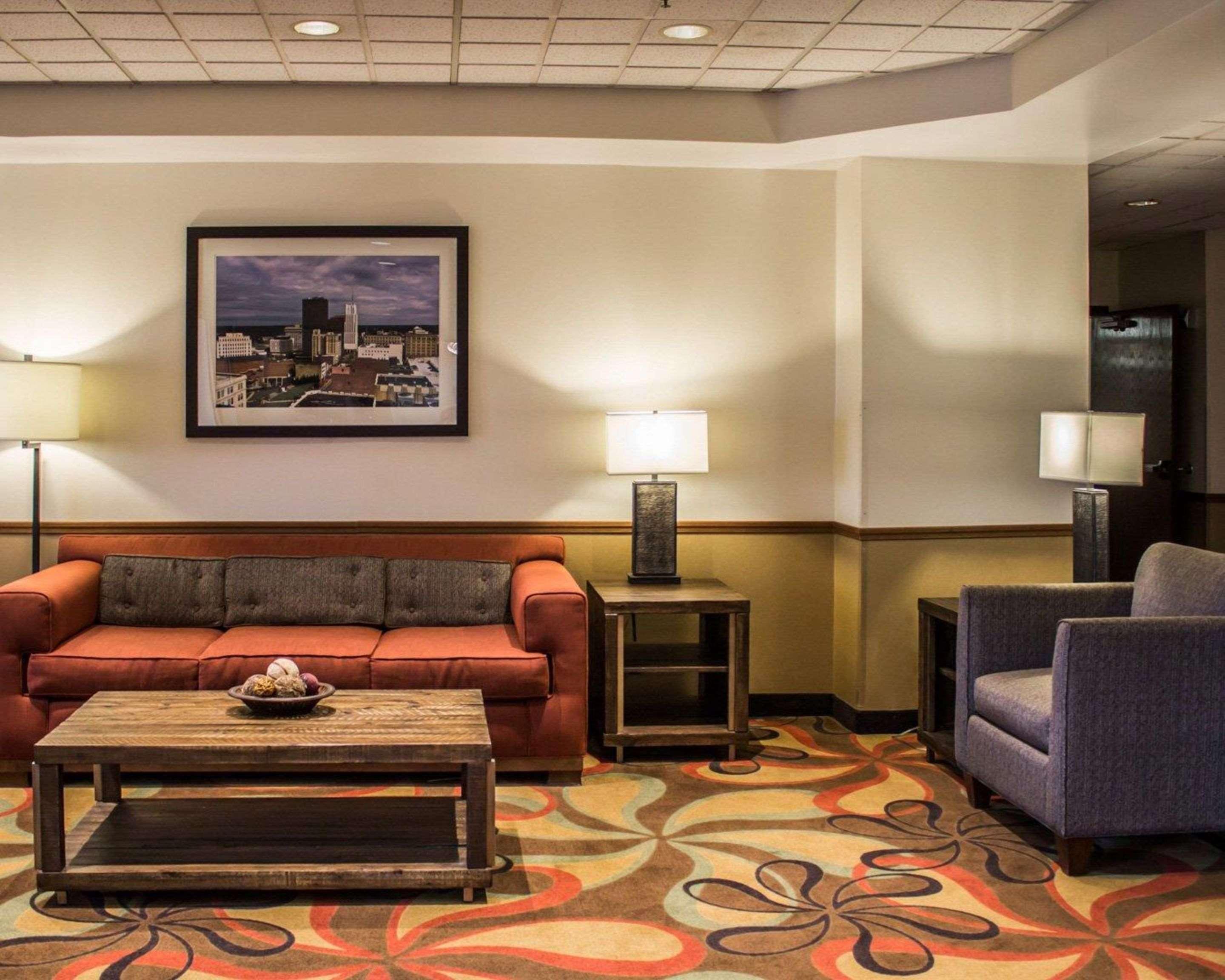 Quality Inn Akron Exterior photo
